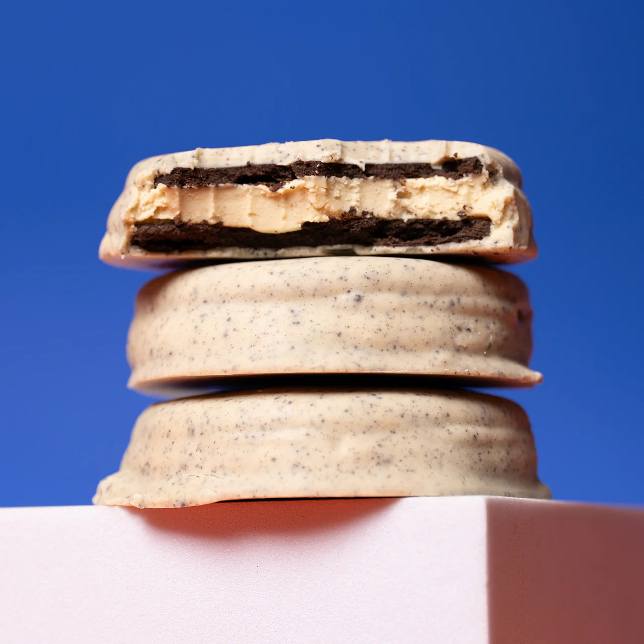 Hangry Boy Cookies & Cream Protein Cookie